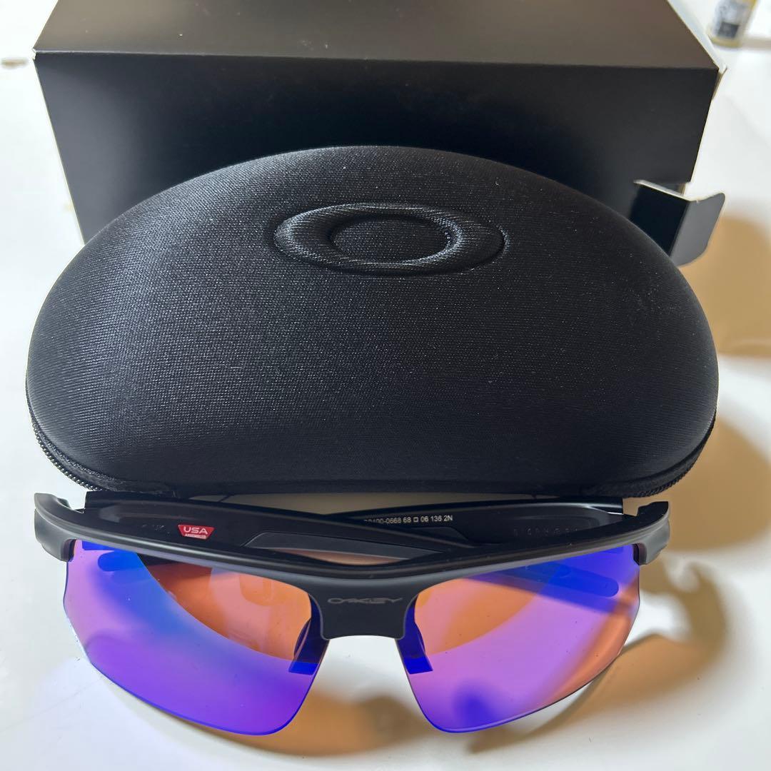 オークリー　ゴルフ用サングラス