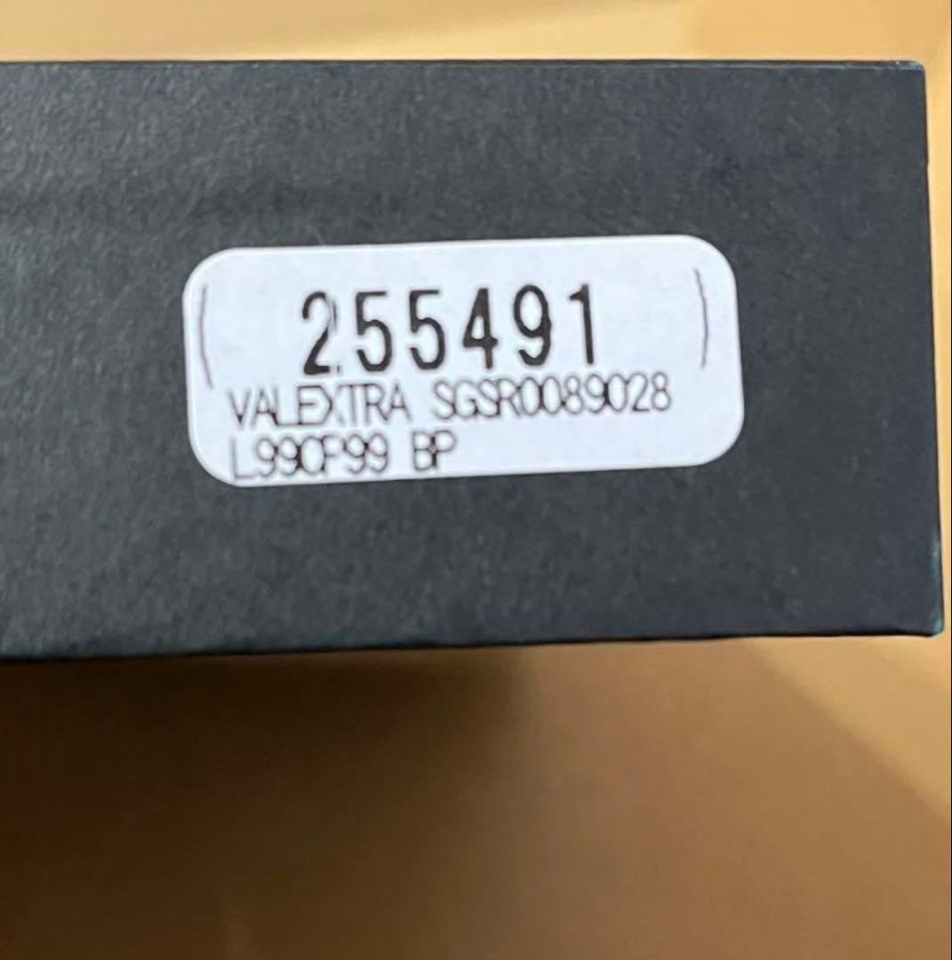 ヴァレクストラ　Valextra 馬蹄型ケース