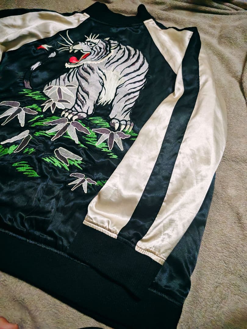 VOMANIE 日本限定 虎 サテン スカジャン big size 珍品
