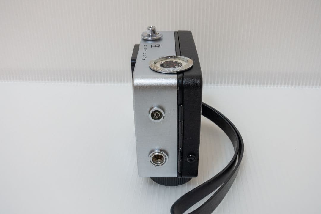 ⑫【美品・整備済品】RICOH AUTO HALF E 「ブラック」オートハーフ