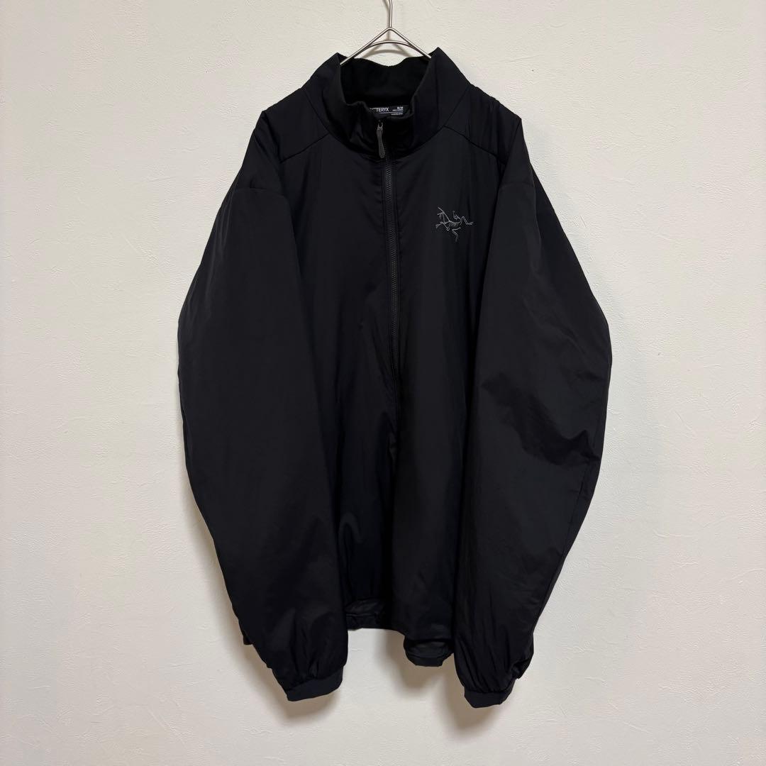正規品 美品 ARC'TERYX アトムジャケット ブラック M