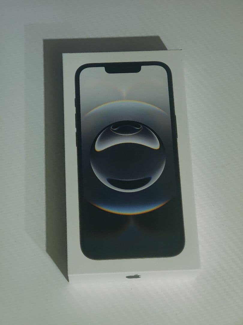 Apple iPhone 16e 128GB ブラック 黒 新品未使用