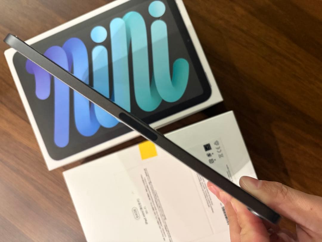 iPad mini (第6世代) Wi-Fi 64GB スペースグレー