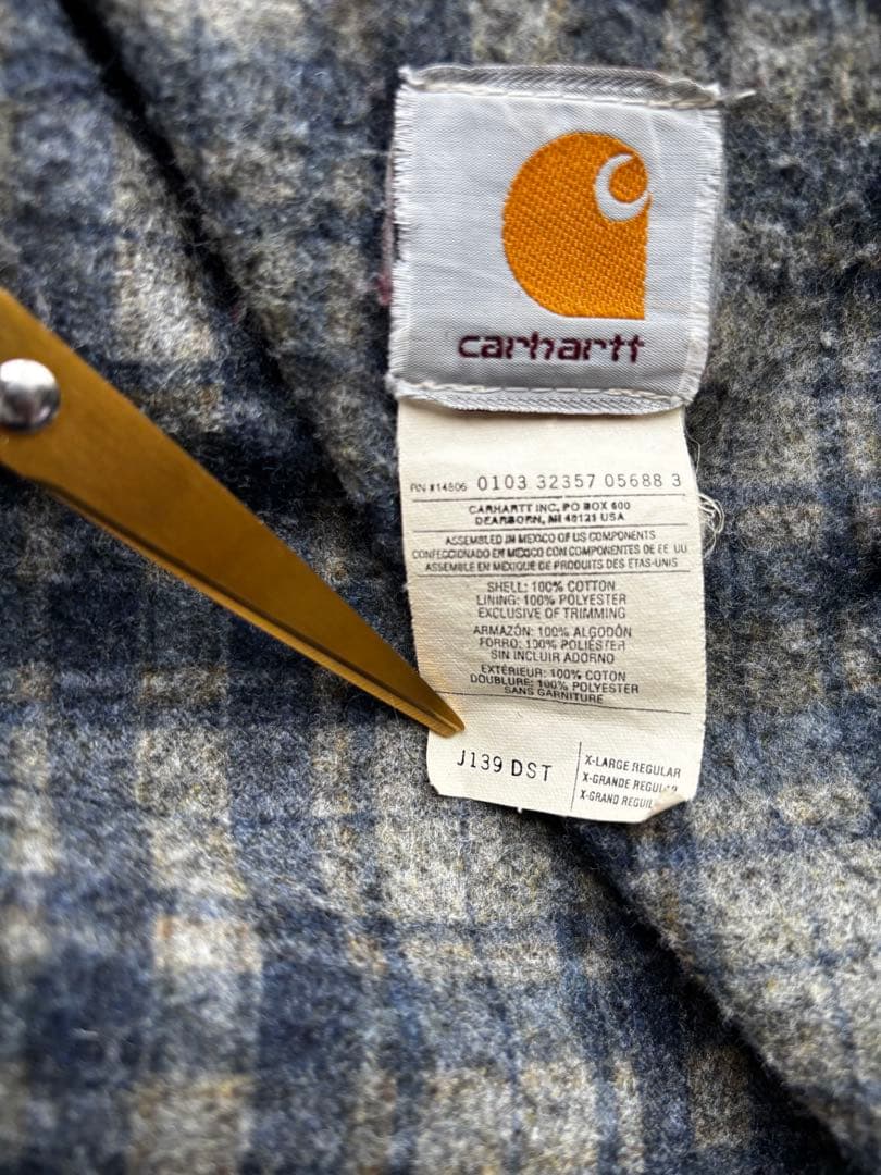 USA製　カーハート　デニムアクティブジャケット　J139 DST 雰囲気◎