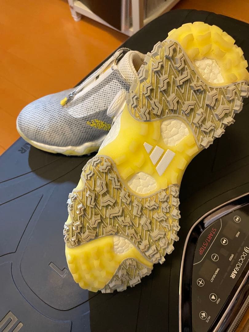 値引き土・日・月限定‼️アディダスゴルフシューズ 女性用 コードカオス23センチ