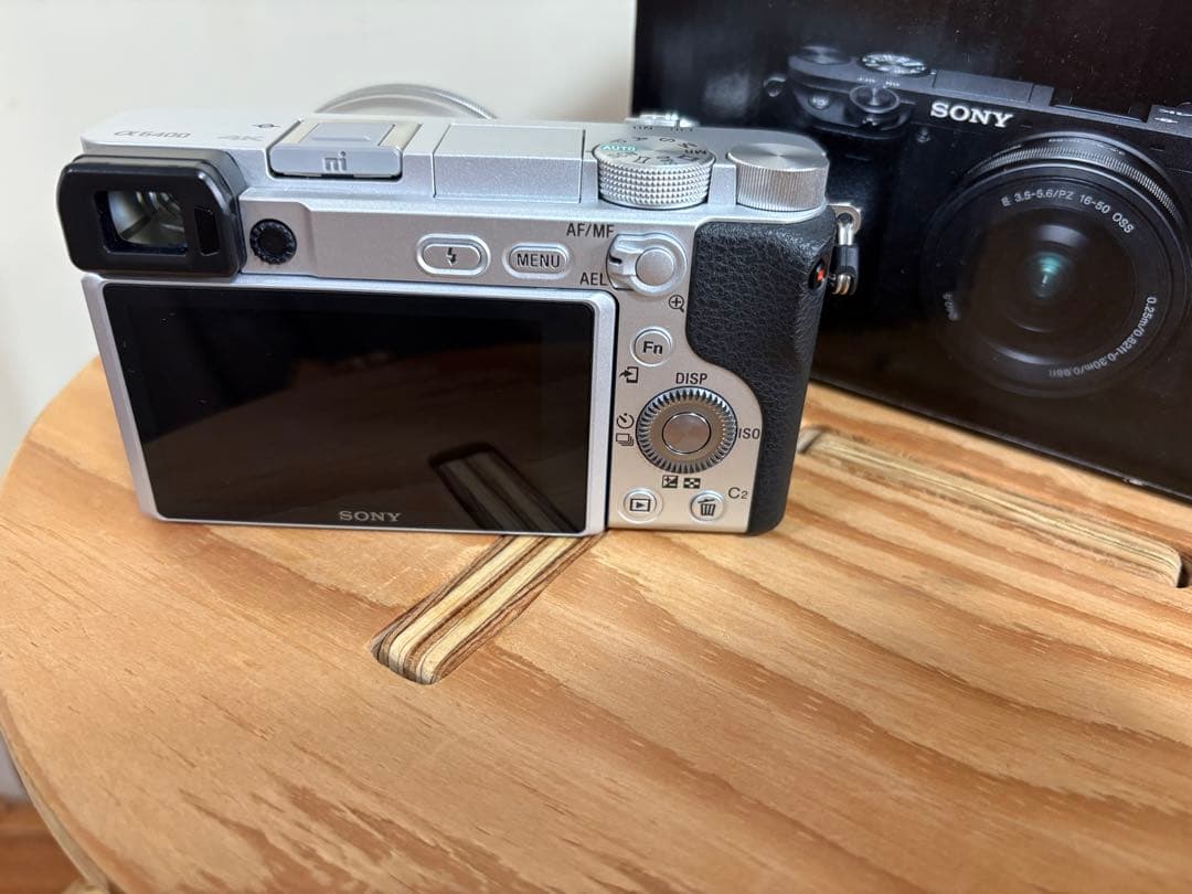 【美品】SONY α6400 （E PZ 16-50mm OSS）元箱付き