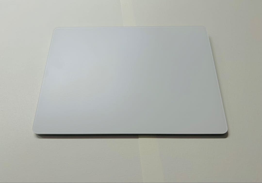 Apple Magic Trackpad 2とMagic Mouse