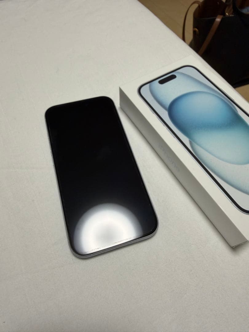 Apple iPhone15 256GB本体 箱付き