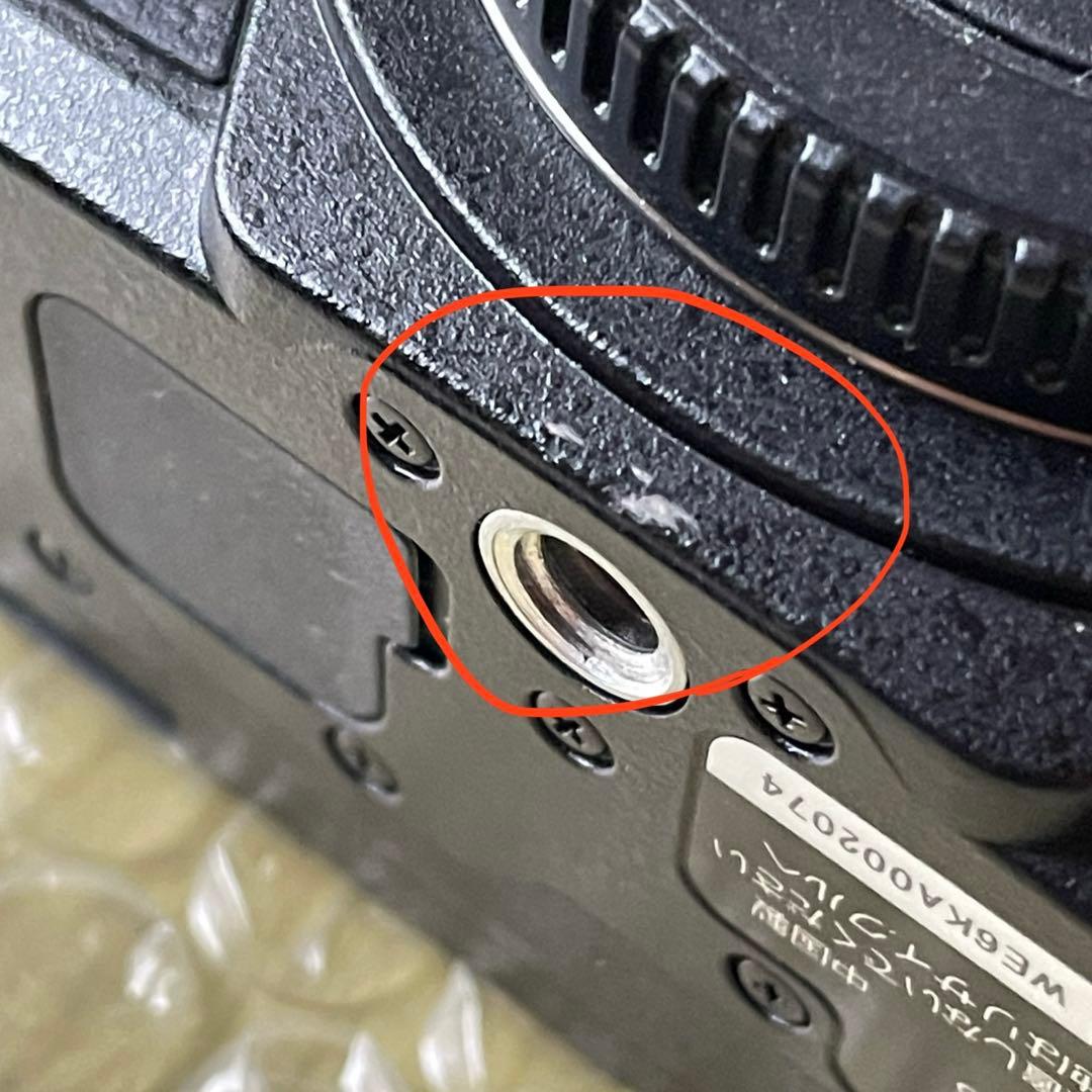 LUMIX G8 12-32mmレンズ付　ショット数3725回　バッテリー×３