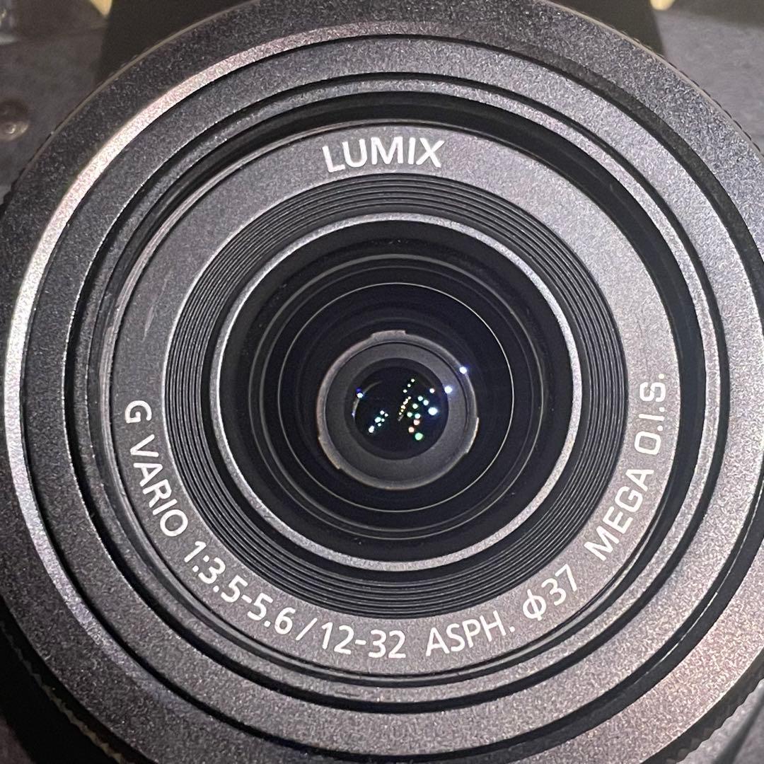 LUMIX G8 12-32mmレンズ付　ショット数3725回　バッテリー×３
