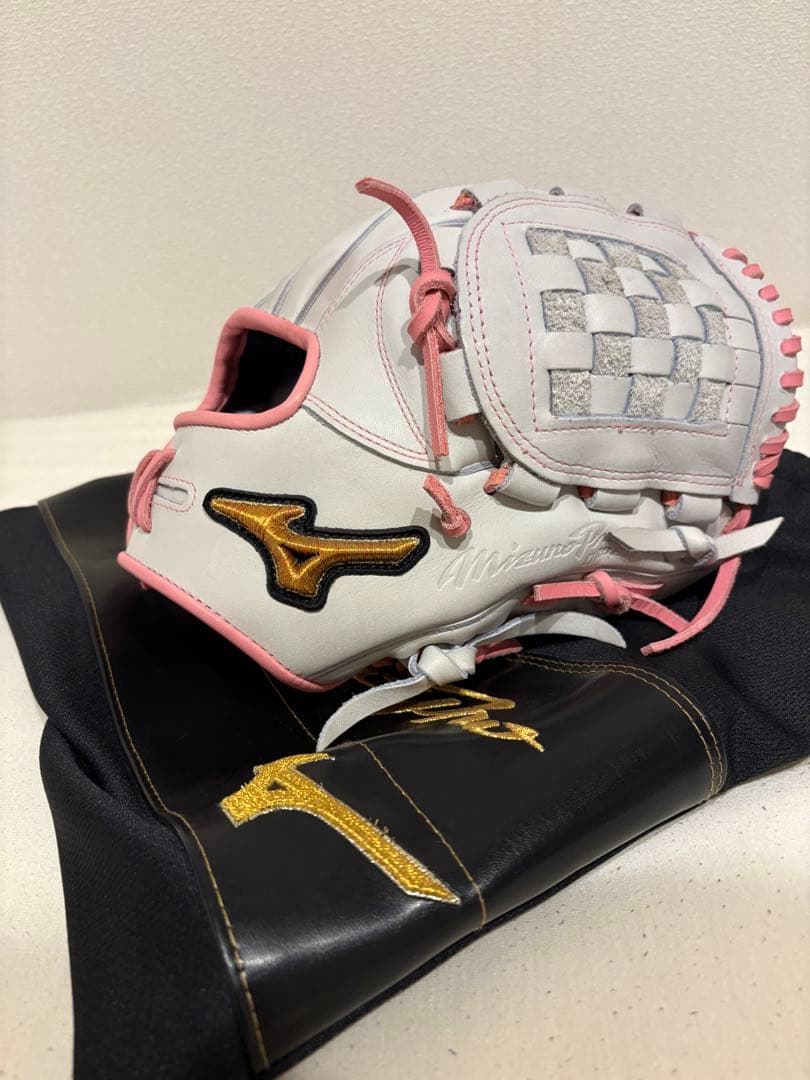 ミズノプロオーダー軟式グローブ シルバー/ピンク※10月限定値下げ中‼️