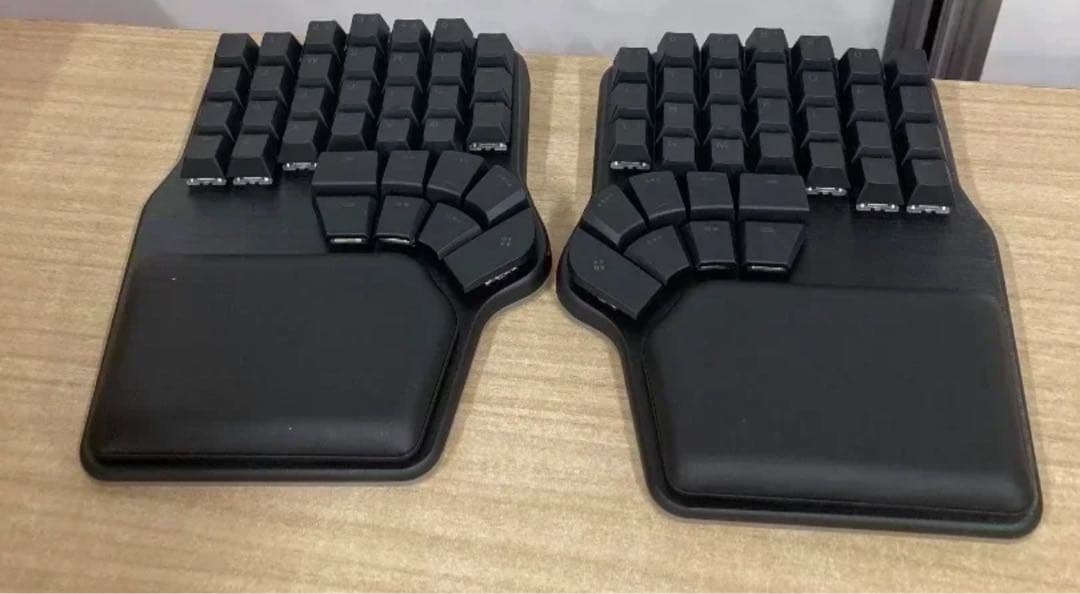 Dygma Defy エルゴノミック分割キーボード