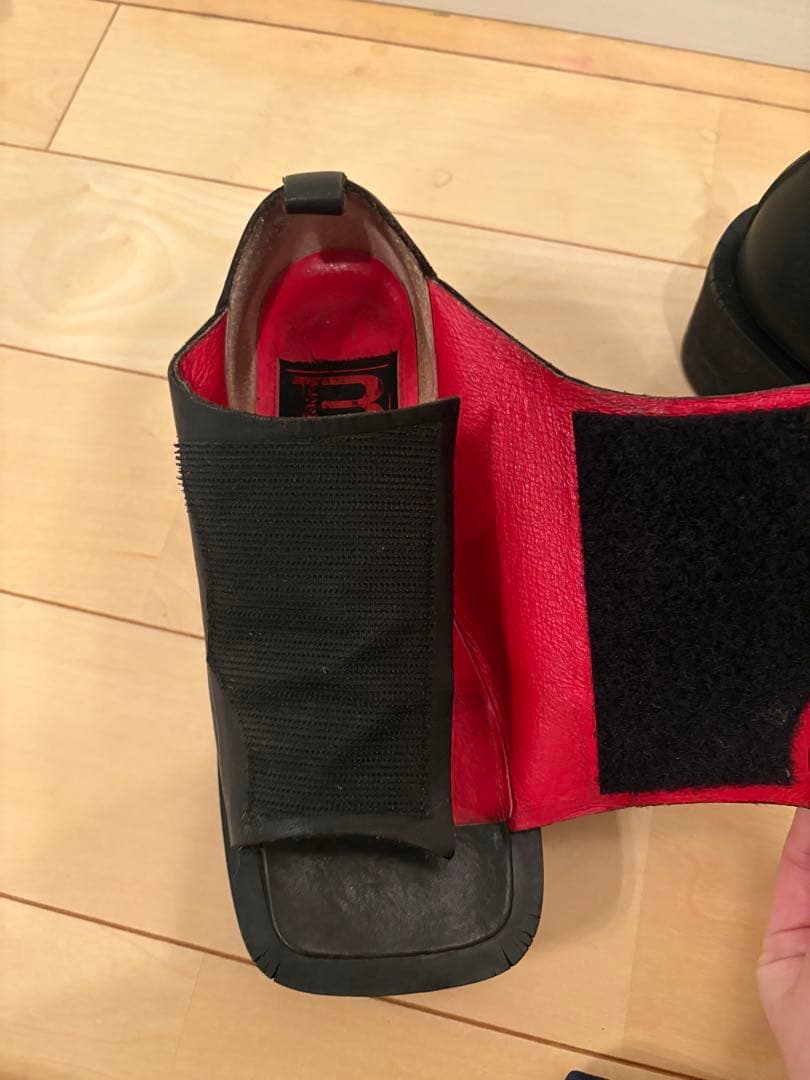 【希少】B-ZONE Nobuyuki Tamura変形厚底サンダル黒