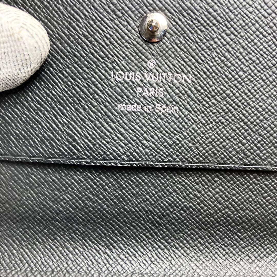 【外観美品】ルイヴィトンエピ 名刺入れ カードケース ブラック