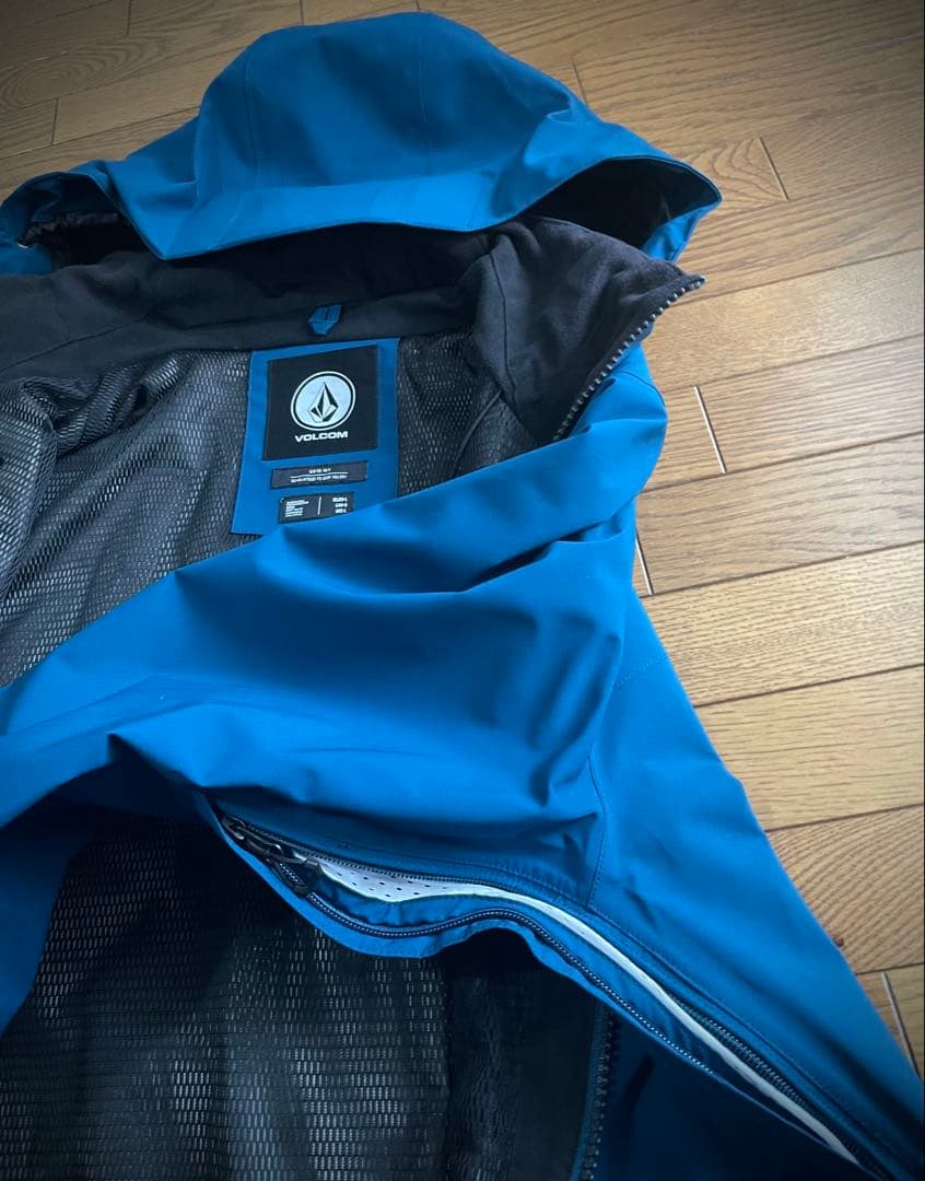 ボルコム GORE-TEXスノーボードジャケット Lsize