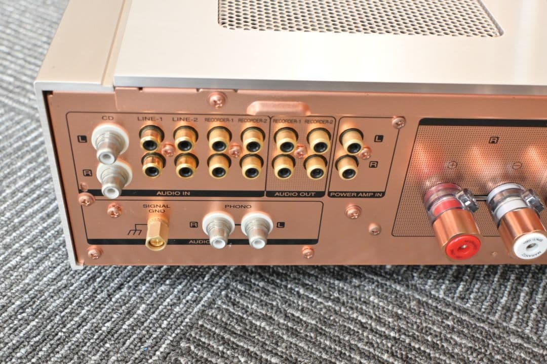 プリメインアンプ marantz PM-12 OSE