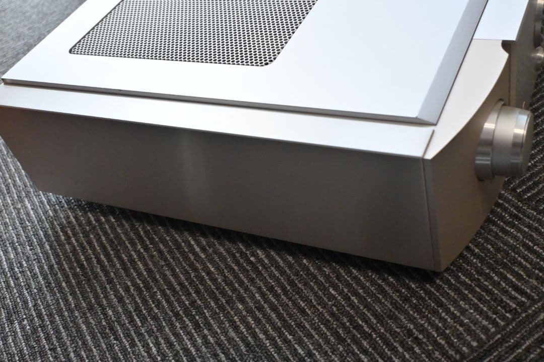 プリメインアンプ marantz PM-12 OSE