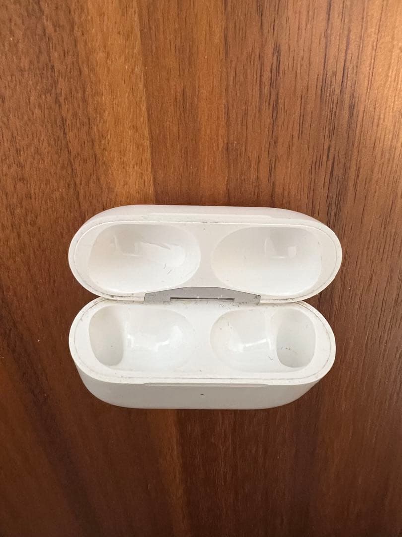 AirPods Pro2 ホワイト 本体とケース付き