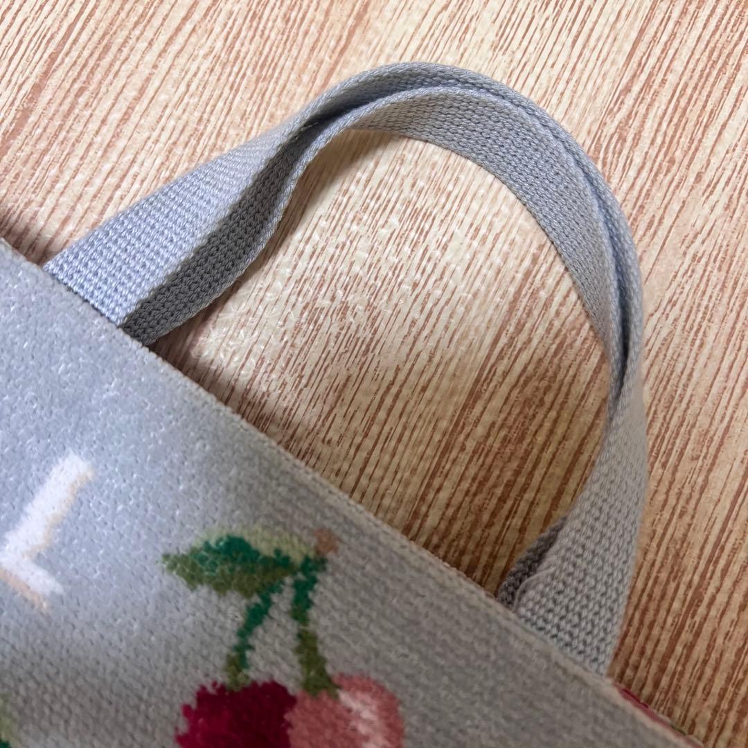 フェイラー　FEILER ベビーカーバッグ　キープスマイリングチェリーさくらんぼ