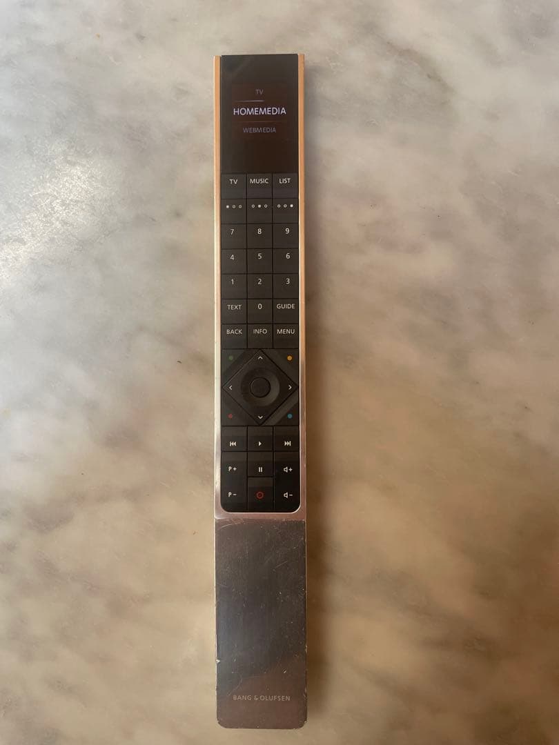 テレビ BeoRemote One