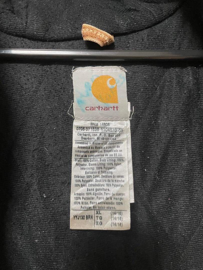 最終値下げ！Carhartt アクティブジャケットMexico