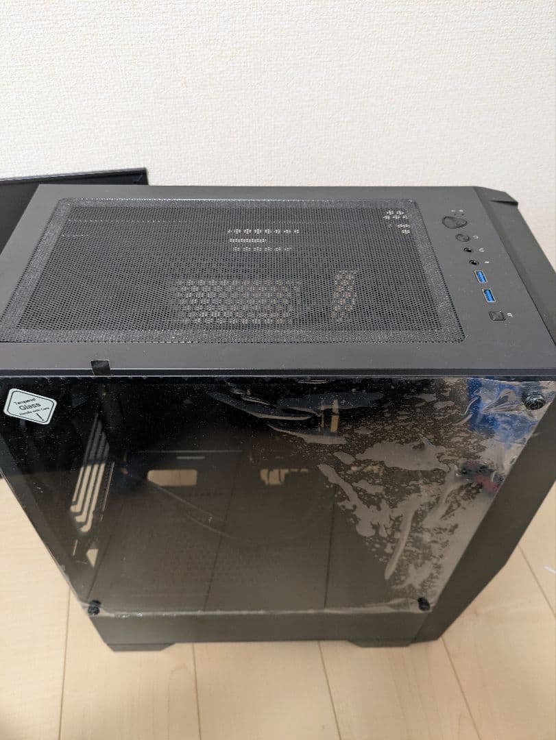 MSI MAG FORGE 100M PCケース