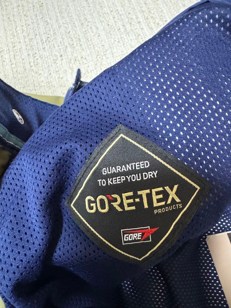 美品 REW GORE-TEXスノーボードパンツ