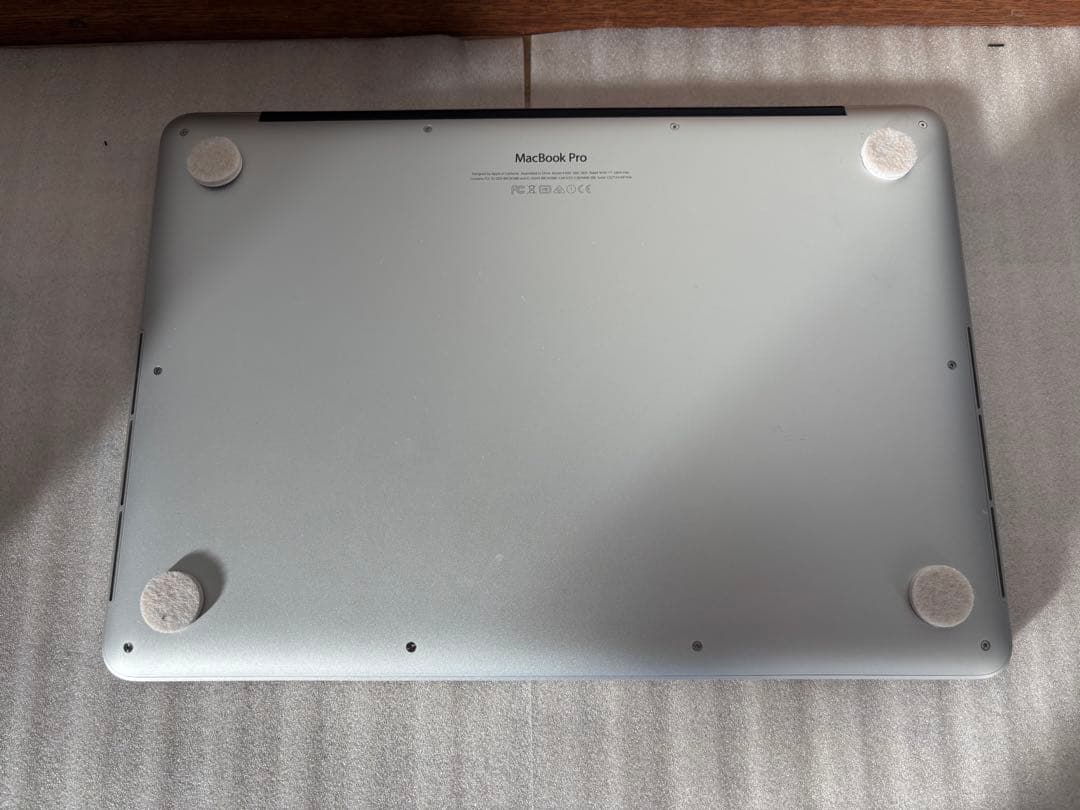 MacBook Pro 13インチ　A1502 256GB 8GB