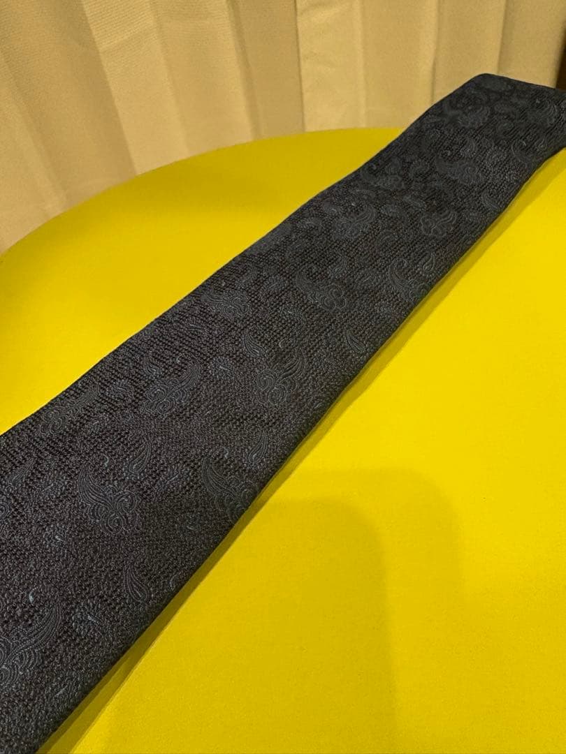 美品　タイユアタイ　ネクタイ