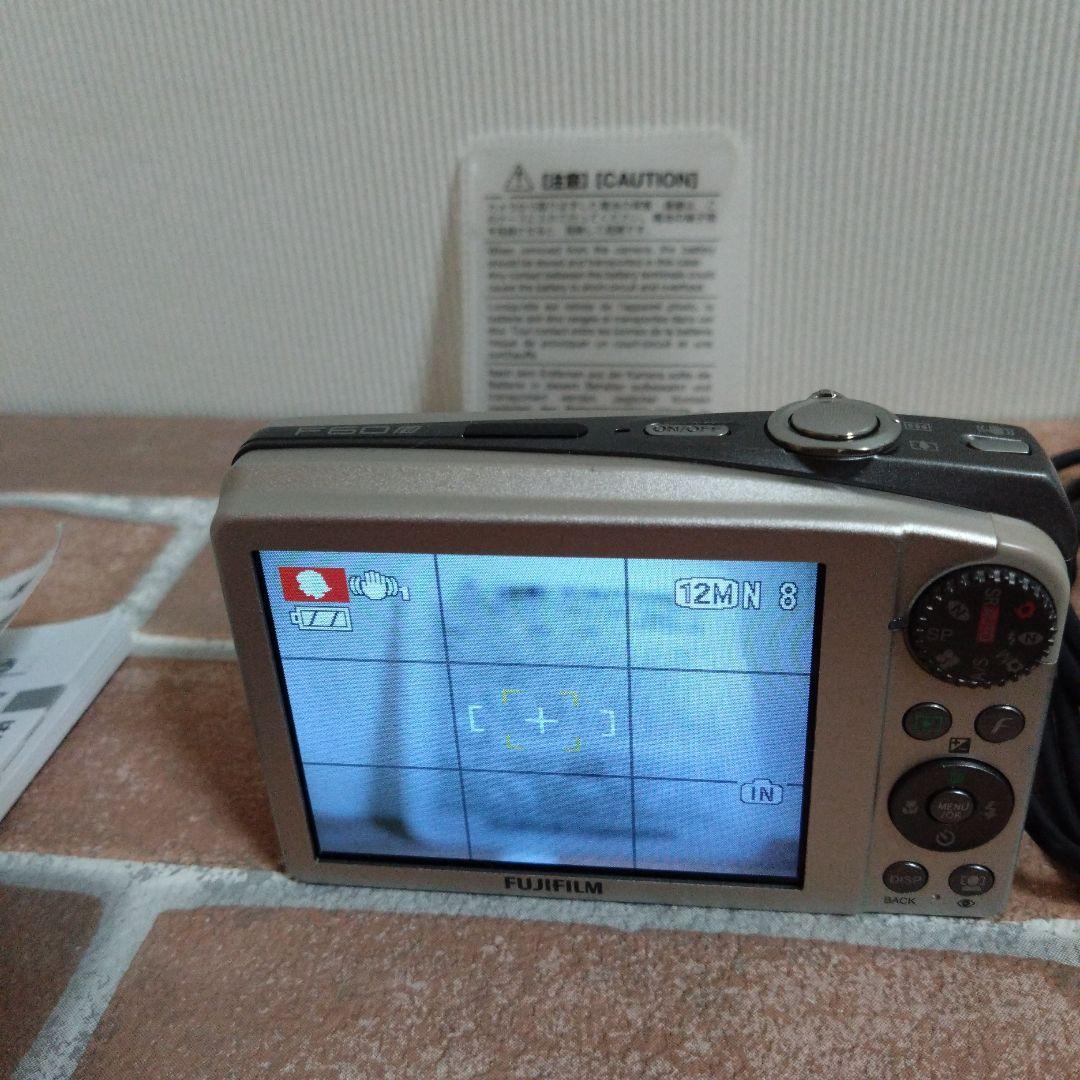 FUJIFILM FINEPIX F60fd デジタルカメラ　デジカメ