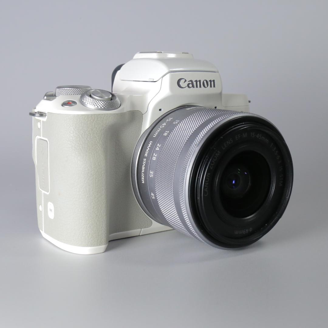 ☆良品☆☆完全動作　キヤノン EOS kiss M ホワイト　＃230