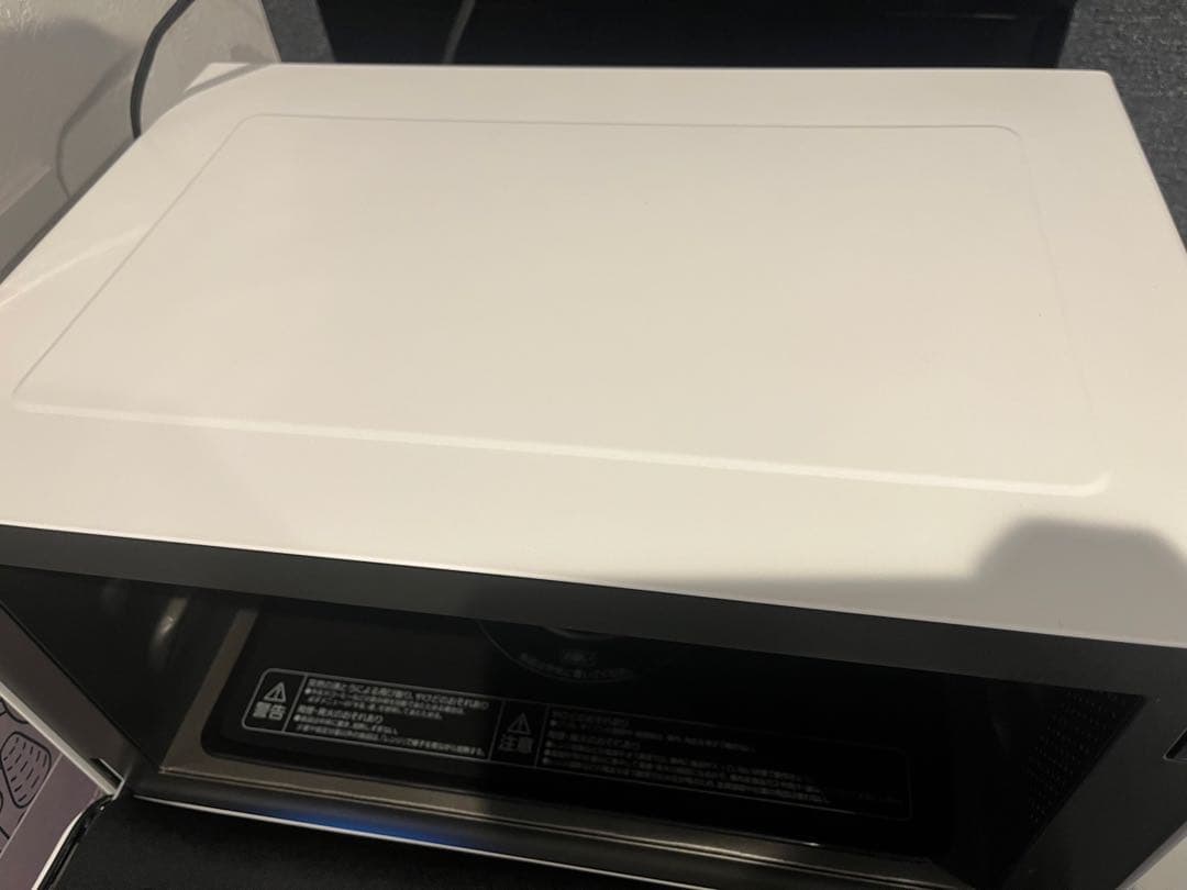 【2022年製・美品】アイリスオオヤマ　オーブンレンジ MO-F1808-CW