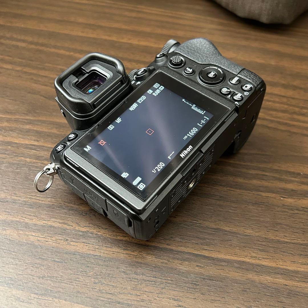 デジタルカメラ nikon z5