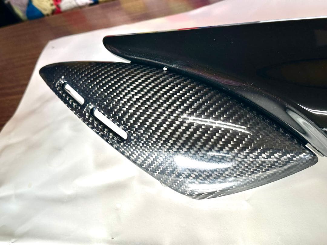 Kawasaki z900rs SE 純正サイドカバー　中古 本日限り価格✨