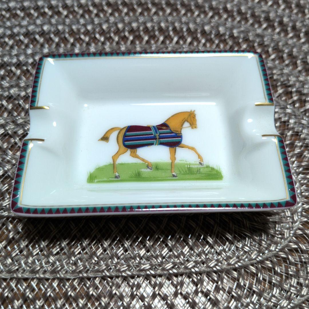 専用　　　HERMÈS-PARIS 馬デザイン灰皿