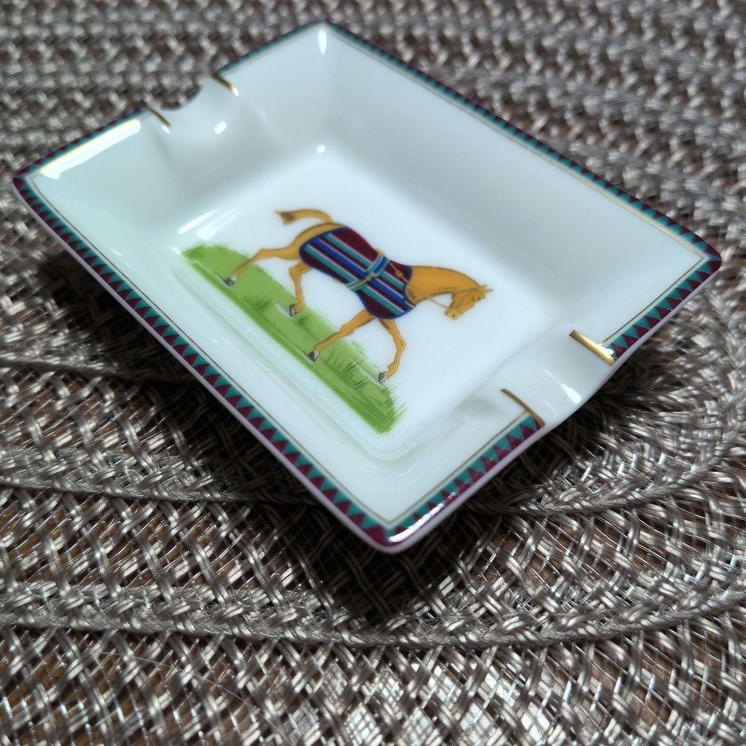 専用　　　HERMÈS-PARIS 馬デザイン灰皿
