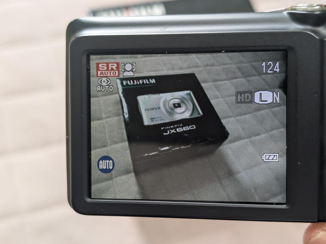 FUJIFILM FINEPIX JX660 16MP 本体