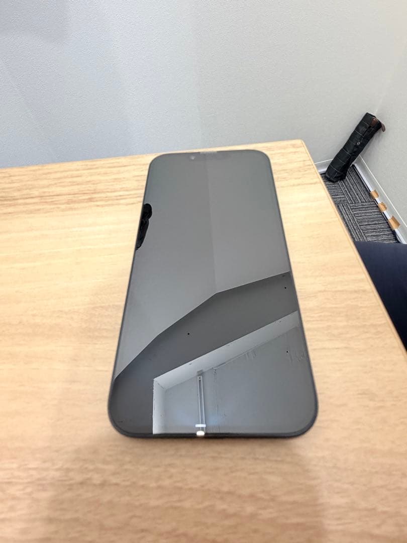 Apple iPhone 16eブラック 128GB ほぼ新品　simフリー