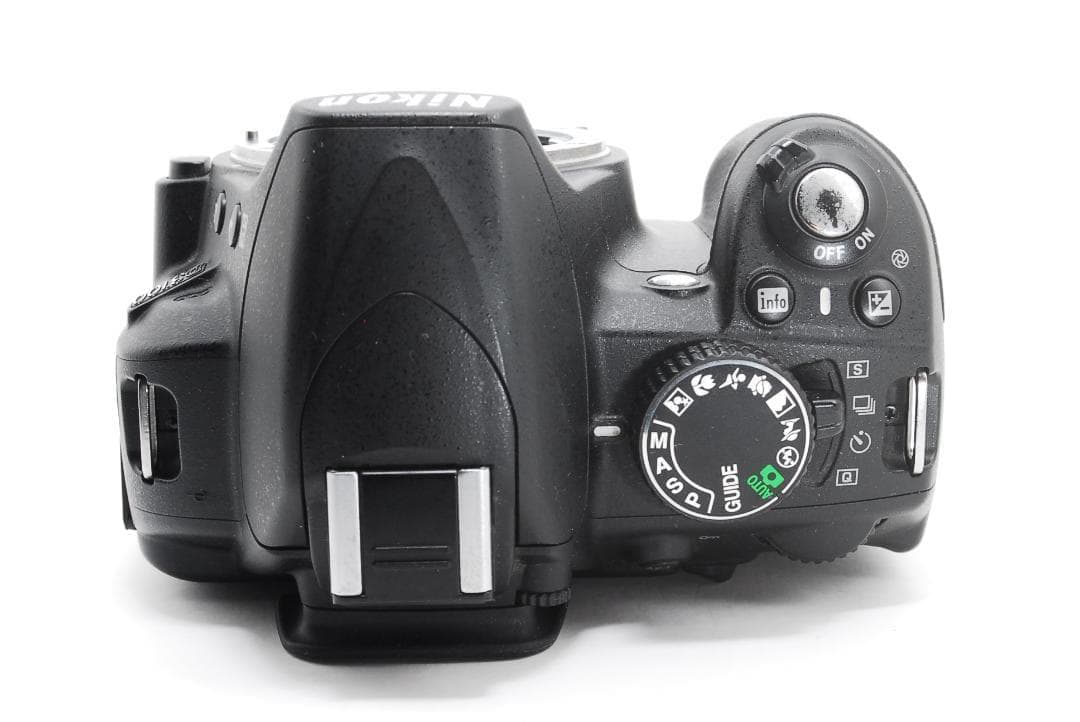 Nikon D3100＋18-55mm 標準セット☘️初心者に最適