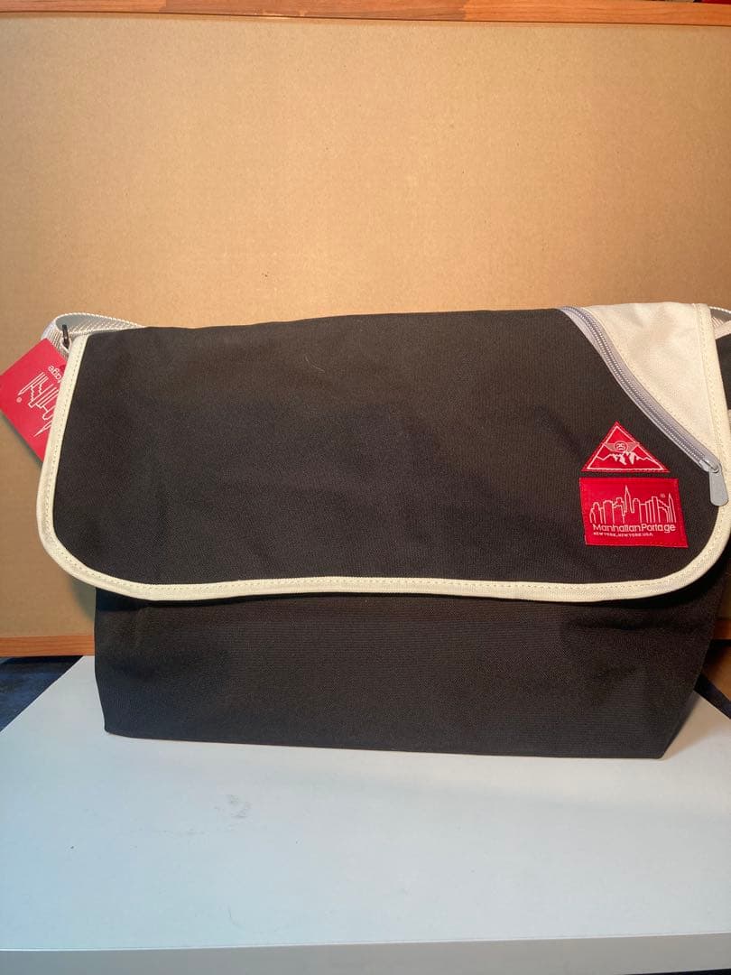 マンハッタンポーテージ x ステューシー ダブルネームメッセンジャーバッグ