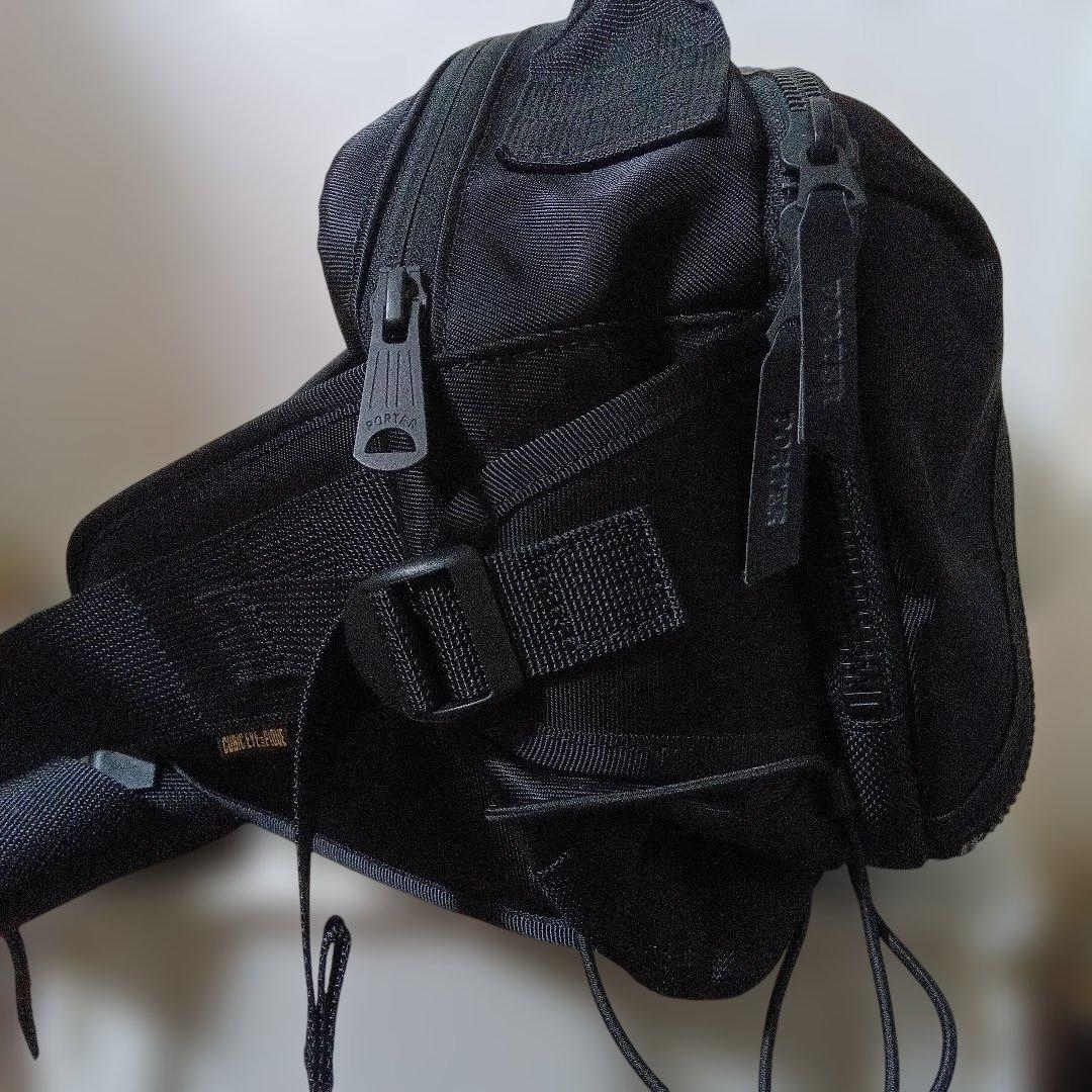 吉田カバン　PORTER ボディバッグシングス　 ブラック