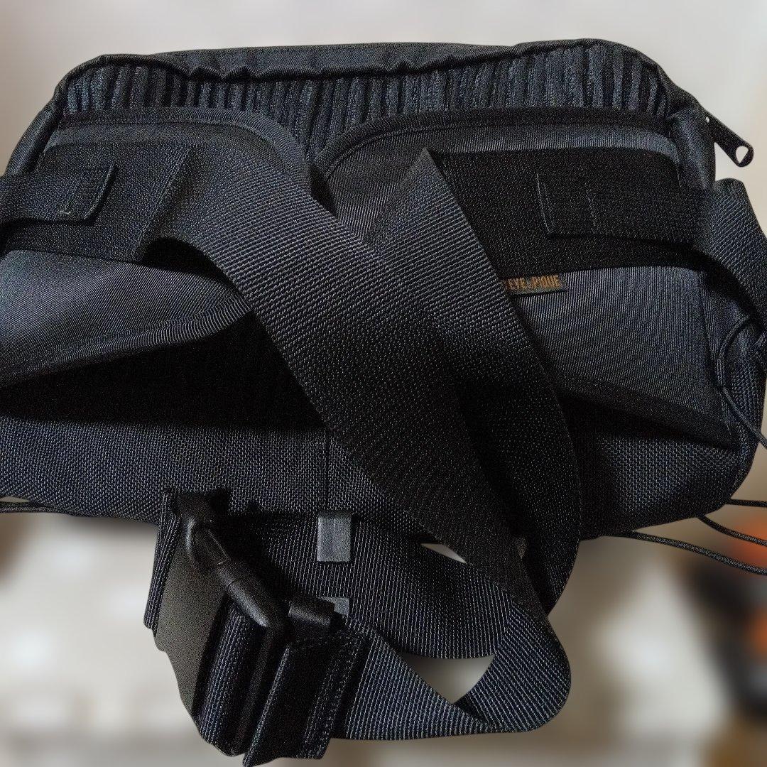 吉田カバン　PORTER ボディバッグシングス　 ブラック