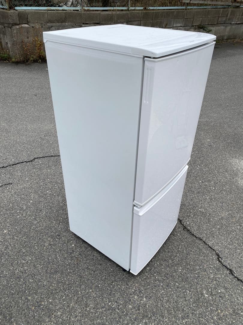 シャープ冷蔵庫137LL