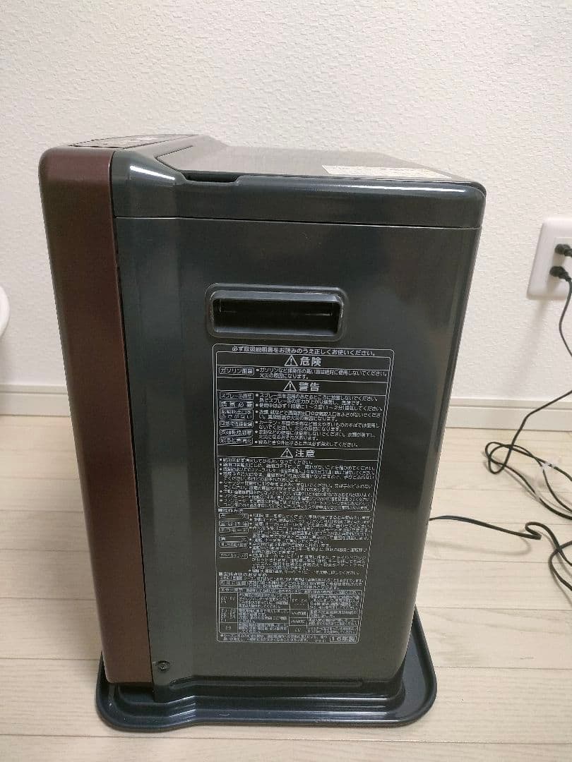 コロナ　石油ストーブ　石油ファンヒーター　FH-VX3616BY 2016年製