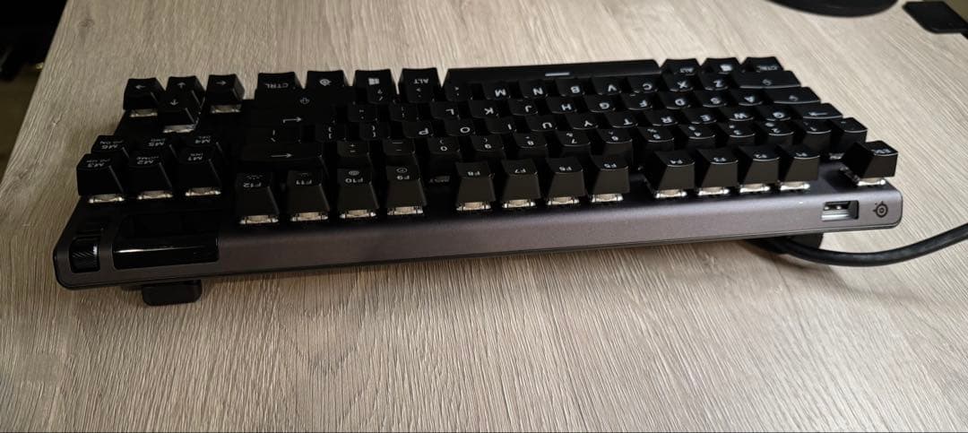 Apex Pro TKL US [ブラック]