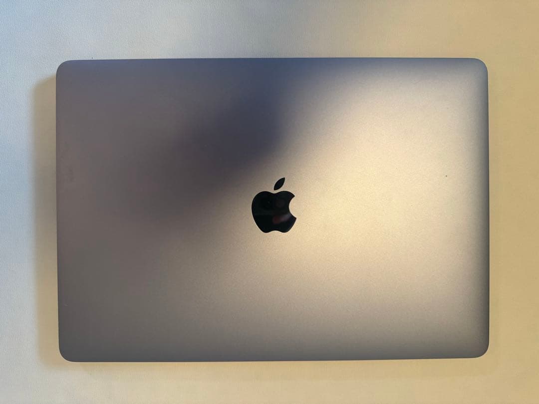 MacBook Pro 2020 13インチ i5 16GB 512GB