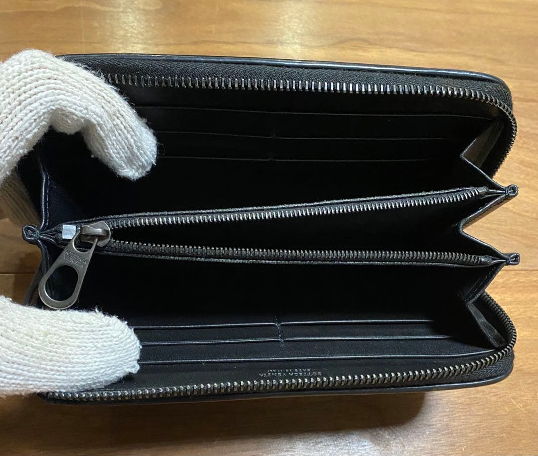 BOTTEGA VENETA 　イントレチャート　コンチネンタルウォレット