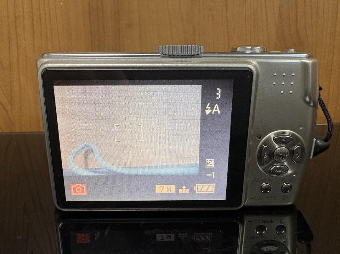 パナソニック　Panasonic LUMIX DMC-TZ3 箱付き