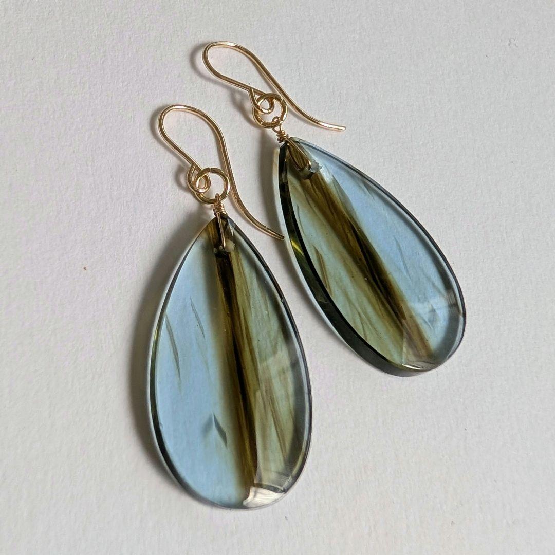 R✴︎H様 ミルキーアクアマリン マーキスフラワーカービングピアス