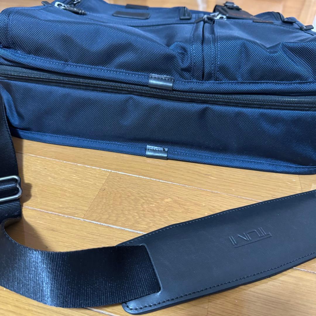 【美品】TUMI ショルダーバッグ　ビジネスバッグ